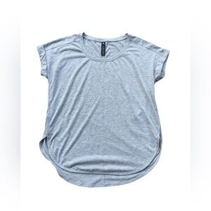 👯‍♀️Yogalicious grey short sleeve Tee